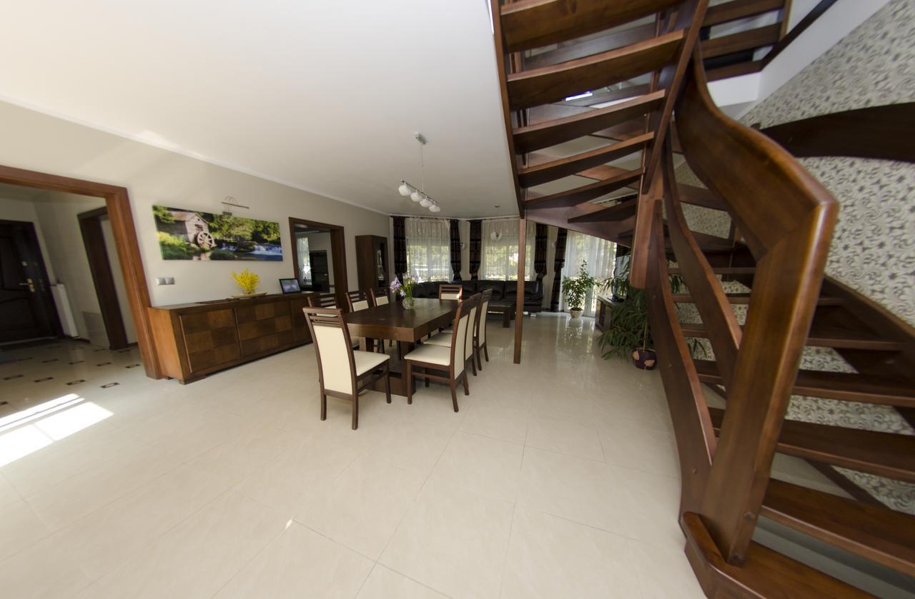Villa Hof Любонь Екстер'єр фото